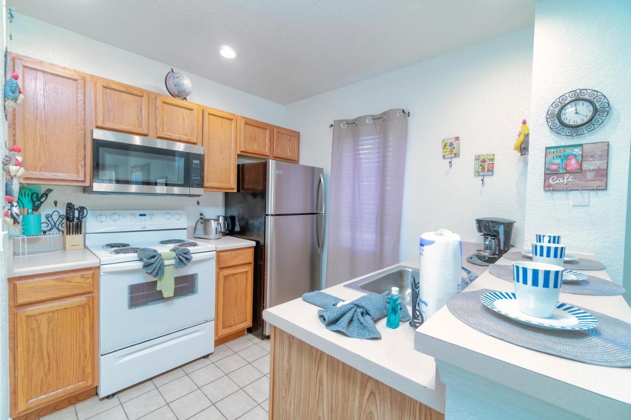 Upgraded 4bd Near Location Family Friendly Kissimmee